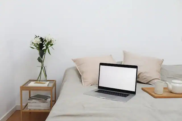 What style should I decorate my bedroom in?